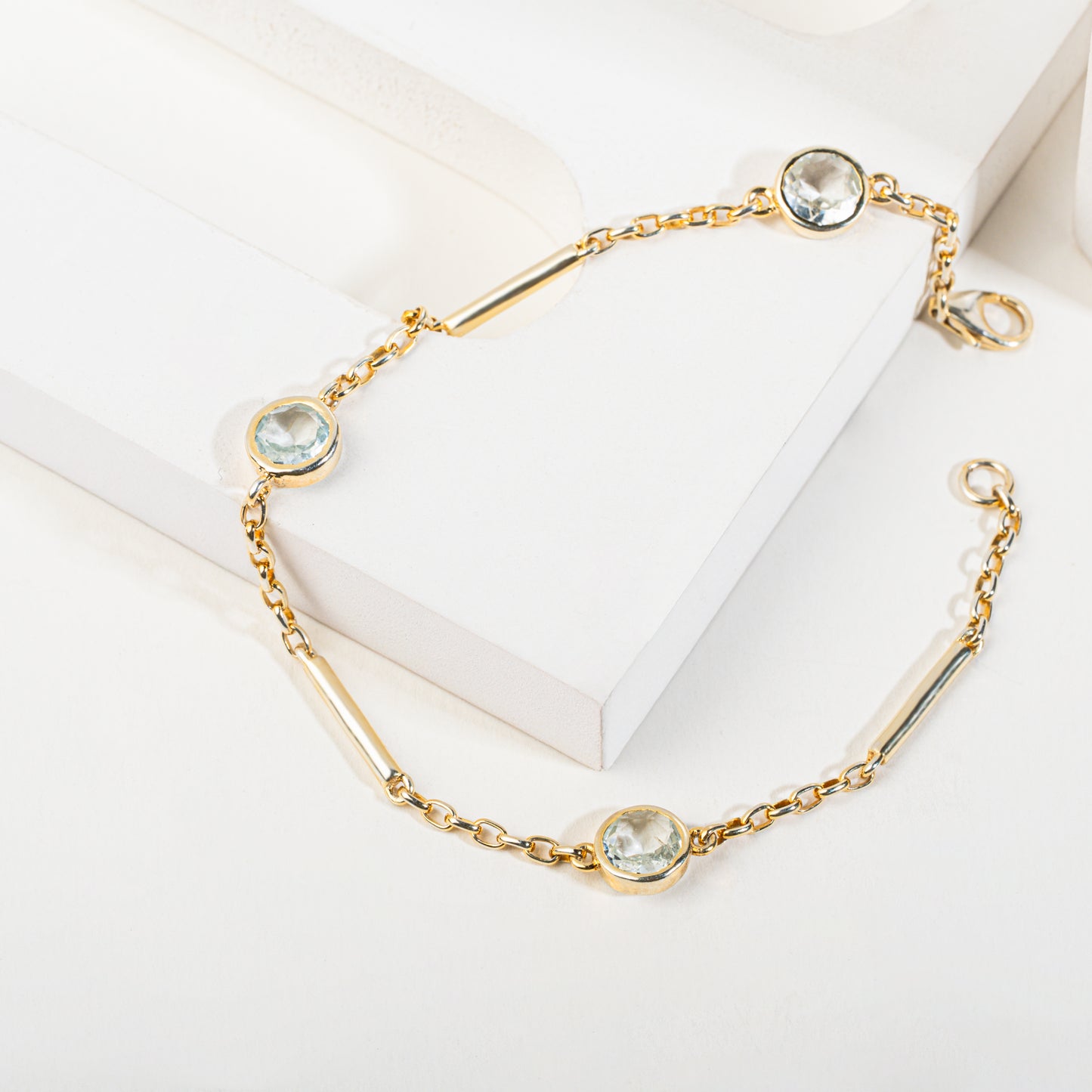 Dainty Bracelet - Aquamrine