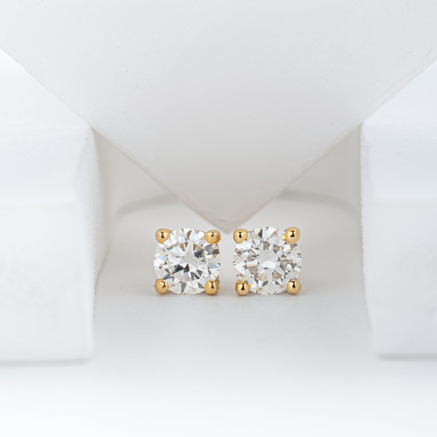 Diamond Studs - Round Brilliant Cut
