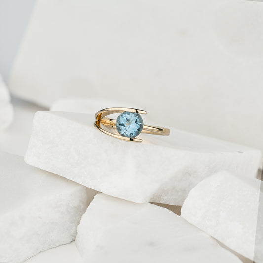 Tweez Solitaire Ring